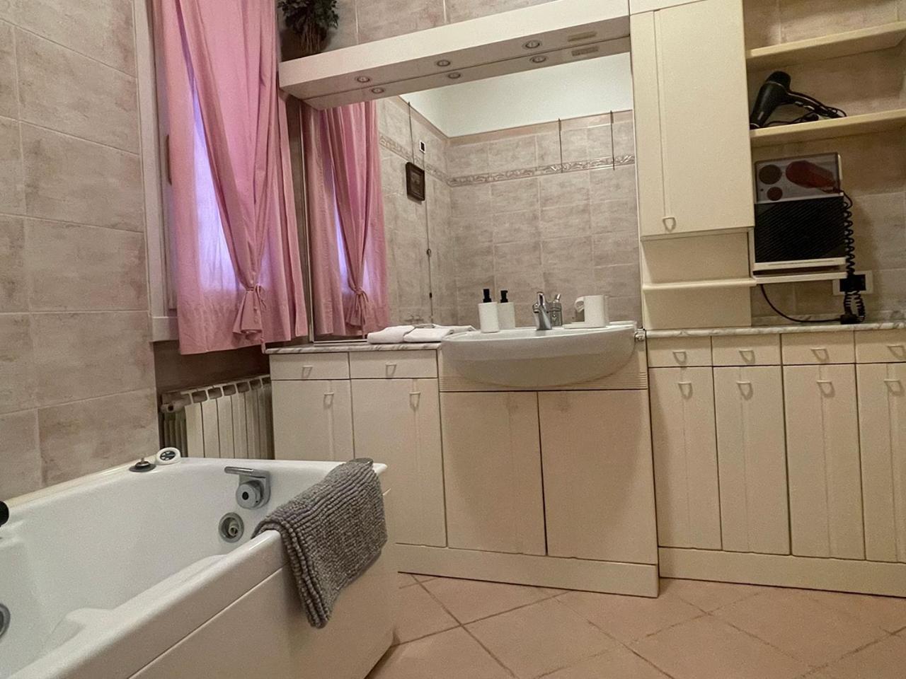 Villa Mario - Casa Vacanze Lavena Ponte Tresa Luaran gambar